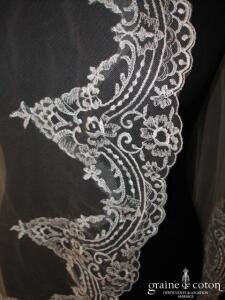 Pronuptia - Voile long de 1,80 mètres en tulle ivoire bordé de dentelle