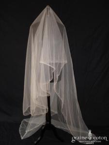 Prudence Macé pour Pronuptia - Voile long de 3 mètres en tulle ivoire bordé de perles et cristaux