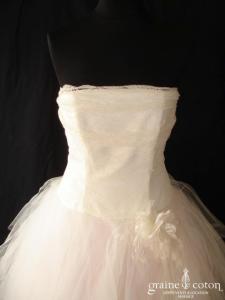 Captive pour Rosi Strella - Salomé