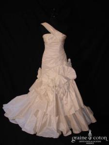 Harriet de Prag pour Cymbeline - Dionne