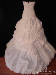 Mariées de Paris - Robe taille basse en taffetas et guipure de dentelle