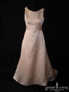 Atelier Aimée - Création italienne en satin de soie ivoire