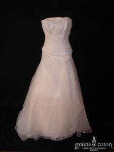 Pronuptia - Robe en dentelle et organza ivoire très clair