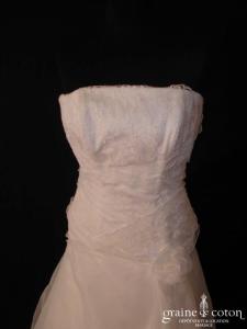 Pronuptia - Robe en dentelle et organza ivoire très clair