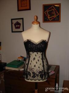 Création Roselyne Desti - Bustier noir et or