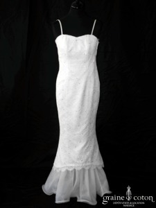 Matrimonia - Robe fourreau ivoire en dentelle et volutes de tulle