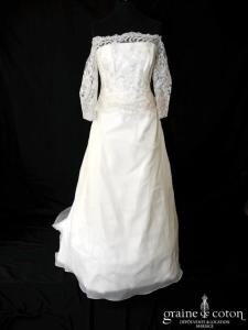 Aire by Rosa Clara - Omega