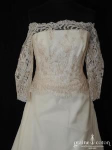 Aire by Rosa Clara - Omega