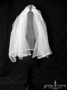 Voile mi long en tulle blanc bordé d'un biais de satin