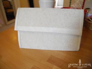 Création - Pochette en brocard et soie sauvage ivoire