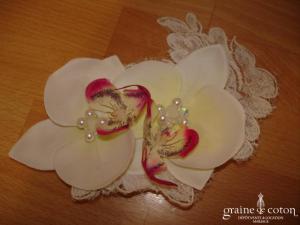 Accessoire de cheveux ou autre - Orchidées et dentelle ivoire