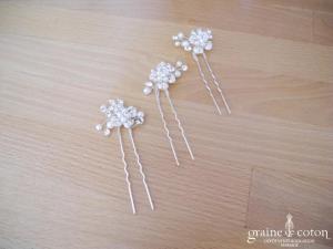 Pronuptia - Lot de 3 pics fleurs en strass et perles ivoires