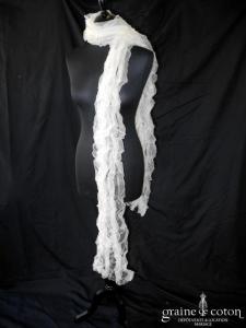 Rembo Styling - Étole en tulle froissé ivoire façon boa