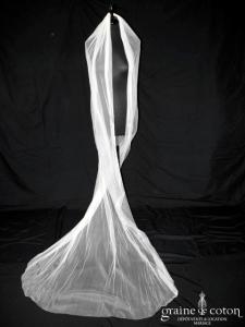Voile long de 2,80m en tulle de soie ivoire