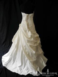 Miss Kelly - Robe en satin ivoire drapé