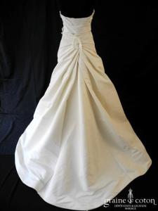 Vera Wang - Dominique