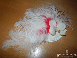 Alexia - Bibi ivoire en plume d'autruche et fleur d'orchidée