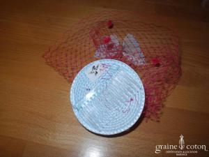 Alexia - Bibi bleu ciel avec voilette fuchsia et papillon bleu ciel