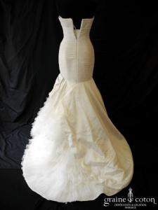 Pronovias - Prototype