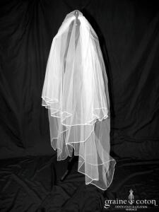 Voile long de 2 mètres en tulle blanc bordé d'un biais de satin