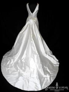 Pronovias - Icaro