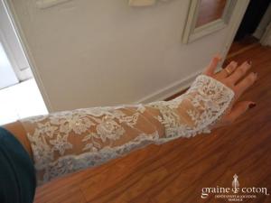 Pronuptia - Mitaines mi longues en dentelle