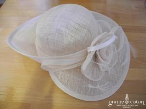 Chapeau en sisal ivoire
