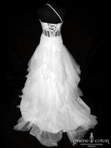 Illi Tulle pour Complicité - Opéra