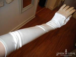 Pronuptia - Gants longs en satin ivoire