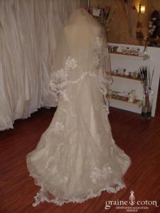 Cymbeline - Voile blanc 2 mètres, en tulle et dentelle