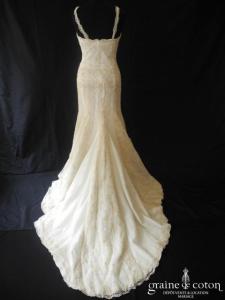 Pronovias - Robe sirène en dentelle champagne