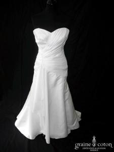 Linea Sposa pour Priam - Brescia