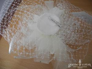 Bianco Evento - Bibi / coiffe / voilette fleur en tissu sisal et strass