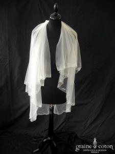 Pronuptia - Voile court en tulle ivoire clair bordé de fines perles