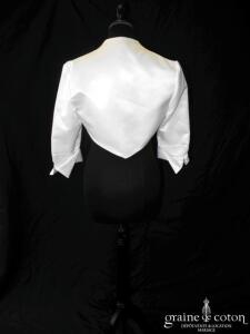 Bella - Boléro en satin ivoire à manches 3/4