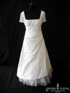 Créations Bochet - Robe empire en dentelle et taffetas ivoire avec manches