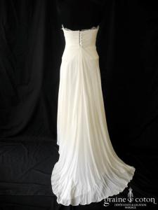 Pascal Novak - Robe empire en crêpe de soie fluide ivoire drapé et dentelle de Calais