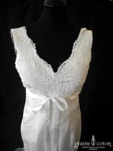 Création - Robe sirène blanche en organza et dentelle