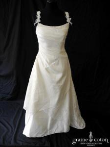 Bella - Robe en taffetas drapé ivoire clair