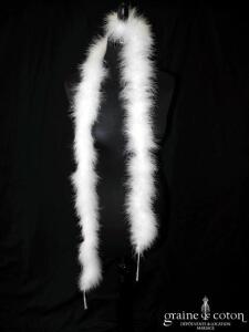 Boa en duvet ivoire