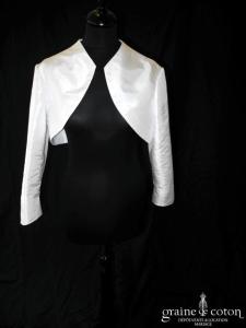 Boléro en taffetas blanc, manches longues