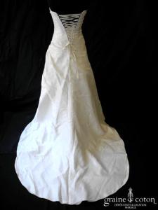 Mariées de Paris pour Cymbeline - Robe en soie sauvage drapée ivoire