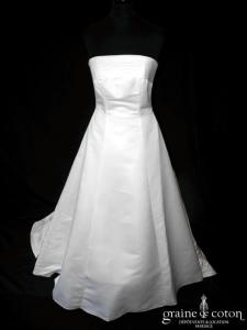 Pronuptia - Robe empire en satin ivoire