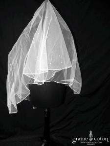 Pronuptia - Voile court en tulle ivoire clair brodé de fines perles