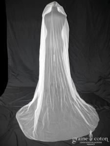 David Fielden - Voile long de 2,50 mètres en tulle ivoire clair