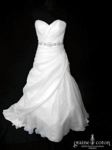 Elianna Moore - Cleo