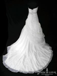 Elianna Moore - Cleo