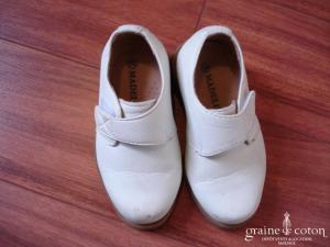 Madelie - Chaussures ivoires en cuir pour petit garçon