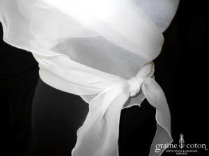 Jesus Peiro - Étole biseautée en organza de soie ivoire clair