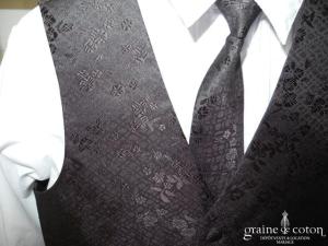 Pronuptia/Point mariage - Costume 3 pièces petit garçon chocolat